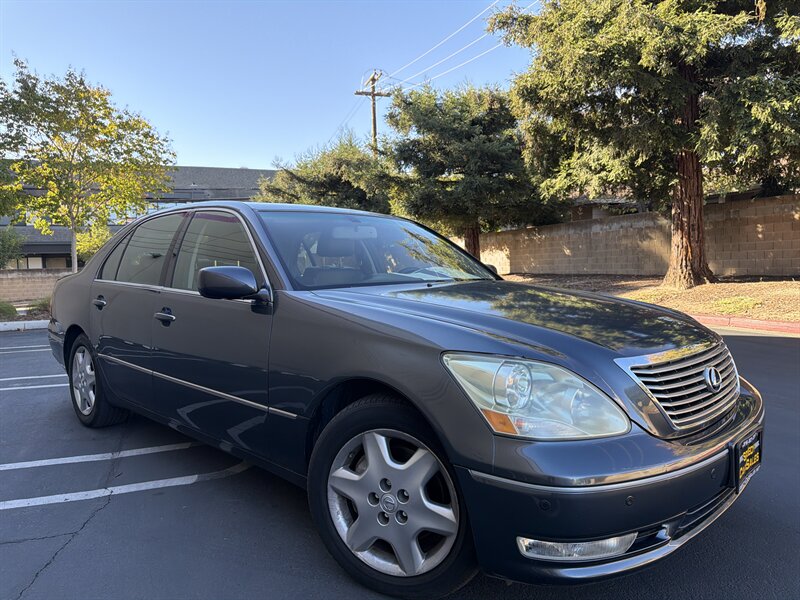 2004 Lexus LS