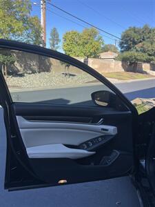 2018 Honda Accord Hybrid Touring   - Photo 14 - Sacramento, CA 95825