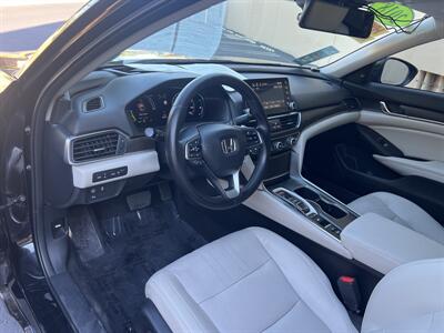 2018 Honda Accord Hybrid Touring   - Photo 13 - Sacramento, CA 95825