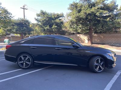 2018 Honda Accord Hybrid Touring   - Photo 10 - Sacramento, CA 95825