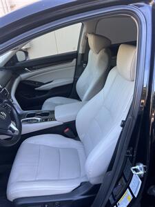 2018 Honda Accord Hybrid Touring   - Photo 12 - Sacramento, CA 95825
