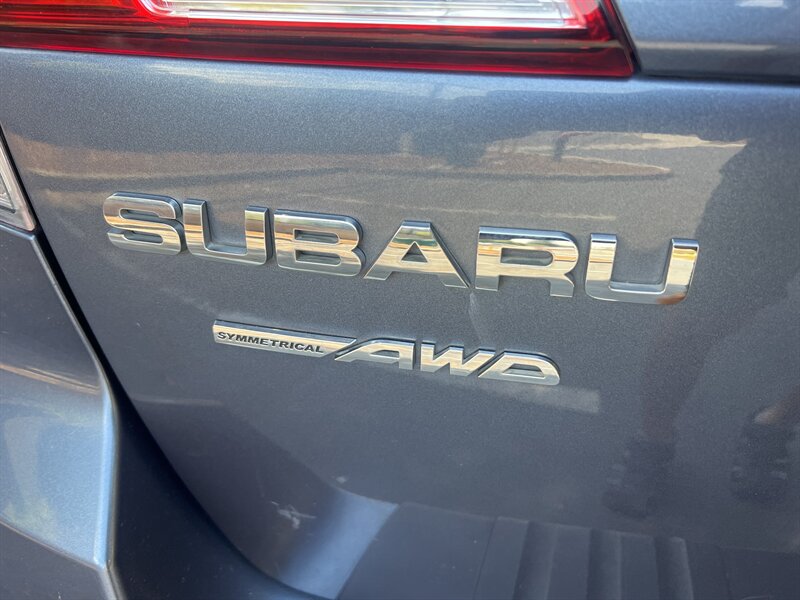 2013 Subaru Outback 2.5i Premium photo 26
