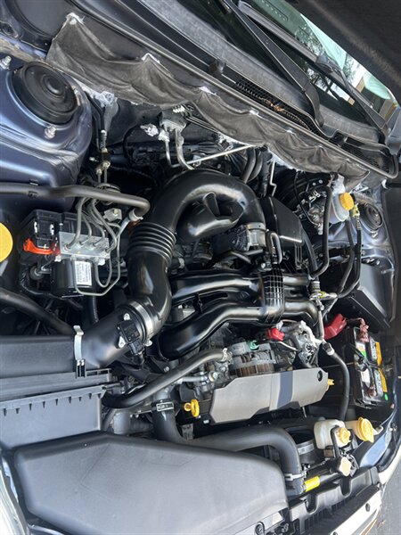 2013 Subaru Outback 2.5i Premium photo 21
