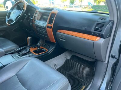 2005 Lexus GX   - Photo 28 - Sacramento, CA 95825