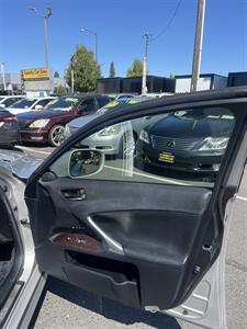2006 Lexus IS - Photo 25 - Sacramento, CA 95825