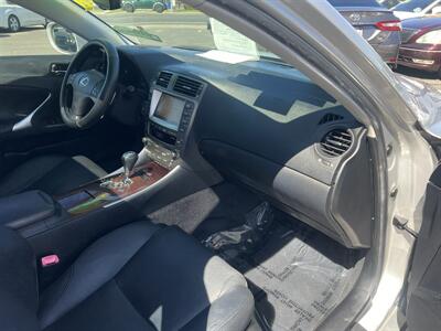 2006 Lexus IS - Photo 24 - Sacramento, CA 95825