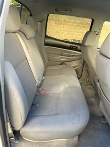 2006 Toyota Tacoma V6 - Photo 15 - Sacramento, CA 95825
