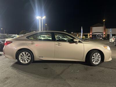 2013 Lexus ES 300h - Photo 10 - Sacramento, CA 95825