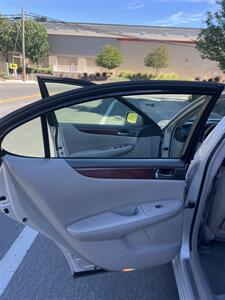 2002 Lexus ES - Photo 14 - Sacramento, CA 95825
