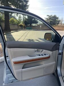 2004 Lexus RX 330   - Photo 13 - Sacramento, CA 95825