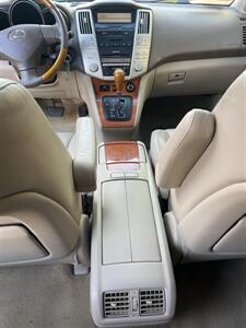 2004 Lexus RX 330   - Photo 18 - Sacramento, CA 95825