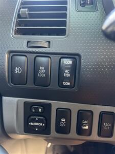 2010 Toyota Tacoma V6   - Photo 38 - Sacramento, CA 95825