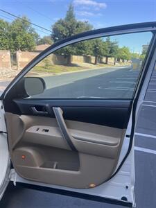 2009 Toyota Highlander Sport   - Photo 29 - Sacramento, CA 95825