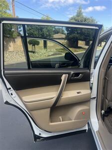 2009 Toyota Highlander Sport   - Photo 14 - Sacramento, CA 95825