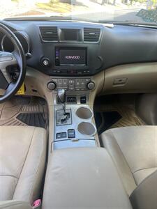 2009 Toyota Highlander Sport   - Photo 17 - Sacramento, CA 95825