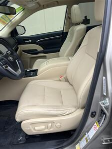 2014 Toyota Highlander Limited   - Photo 11 - Sacramento, CA 95825