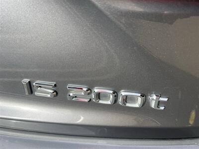 2016 Lexus IS 200t   - Photo 11 - Sacramento, CA 95825