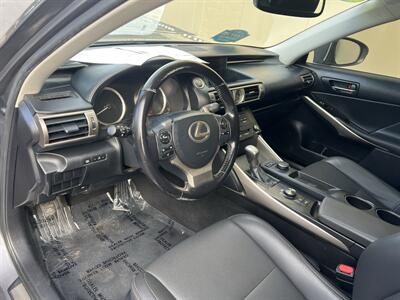 2016 Lexus IS 200t   - Photo 13 - Sacramento, CA 95825