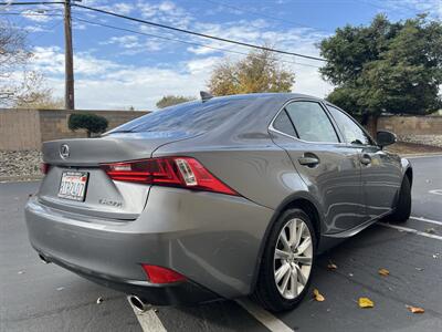 2016 Lexus IS 200t   - Photo 9 - Sacramento, CA 95825