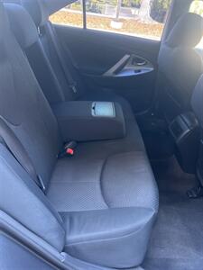 2010 Toyota Camry SE   - Photo 21 - Sacramento, CA 95825