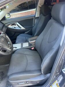 2010 Toyota Camry SE   - Photo 11 - Sacramento, CA 95825