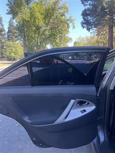 2010 Toyota Camry SE   - Photo 14 - Sacramento, CA 95825