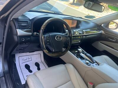 2013 Lexus LS   - Photo 12 - Sacramento, CA 95825