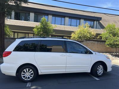 2009 Toyota Sienna LE 7-Passenger - Photo 10 - Sacramento, CA 95825