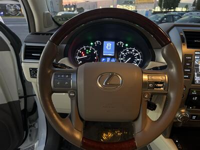 2014 Lexus GX 460 Premium   - Photo 15 - Sacramento, CA 95825