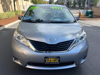 2013 Toyota Sienna LE 8-Passenger   - Photo 2 - Sacramento, CA 95825