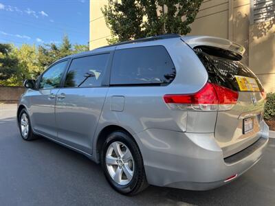 2013 Toyota Sienna LE 8-Passenger   - Photo 6 - Sacramento, CA 95825