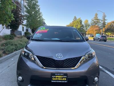 2014 Toyota Sienna SE 8-Passenger   - Photo 2 - Sacramento, CA 95825