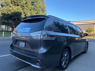 2014 Toyota Sienna SE 8-Passenger   - Photo 9 - Sacramento, CA 95825