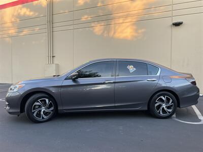 2017 Honda Accord LX - Photo 5 - Sacramento, CA 95825