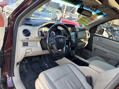 2010 Honda Pilot Touring w/Navi w/DVD   - Photo 12 - Sacramento, CA 95825