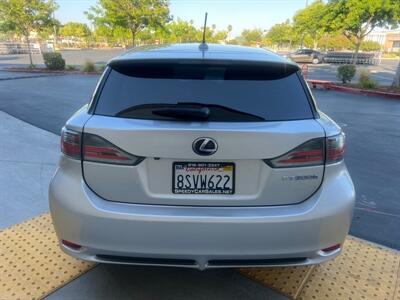 2013 Lexus CT 200h   - Photo 2 - Sacramento, CA 95825