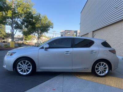 2013 Lexus CT 200h   - Photo 9 - Sacramento, CA 95825