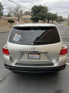 2011 Toyota Highlander   - Photo 8 - Sacramento, CA 95825