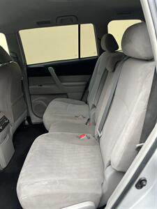 2011 Toyota Highlander   - Photo 15 - Sacramento, CA 95825
