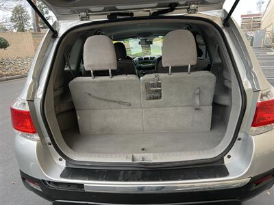 2011 Toyota Highlander   - Photo 21 - Sacramento, CA 95825