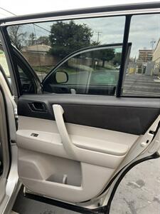 2011 Toyota Highlander   - Photo 27 - Sacramento, CA 95825
