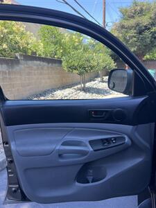 2011 Toyota Tacoma PreRunner V6 - Photo 18 - Sacramento, CA 95825