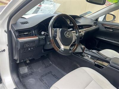 2014 Lexus ES 350   - Photo 12 - Sacramento, CA 95825