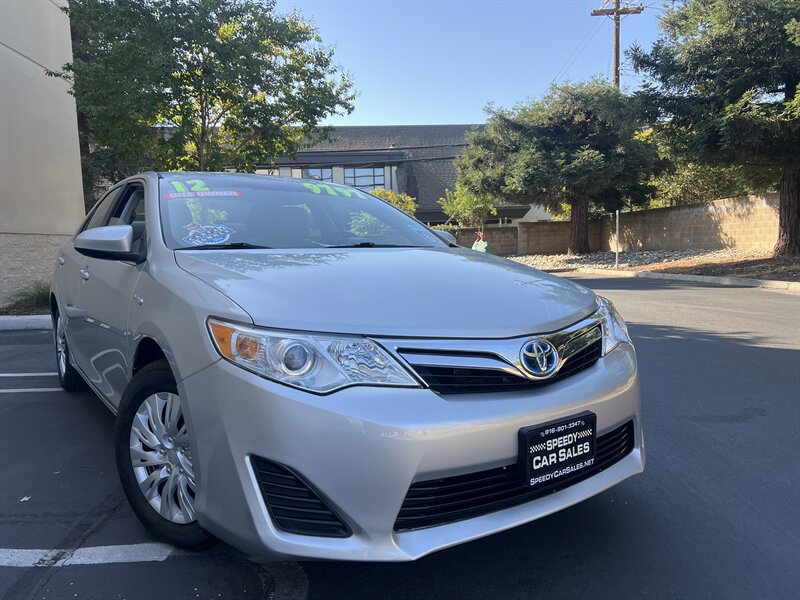 2012 Toyota Camry Hybrid LE - Photo 1 - Sacramento, CA 95825