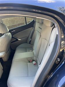 2006 Lexus IS 250   - Photo 15 - Sacramento, CA 95825