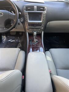 2006 Lexus IS 250   - Photo 18 - Sacramento, CA 95825