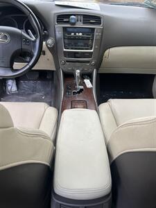 2010 Lexus IS 250   - Photo 17 - Sacramento, CA 95825