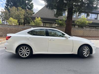 2010 Lexus IS 250   - Photo 10 - Sacramento, CA 95825