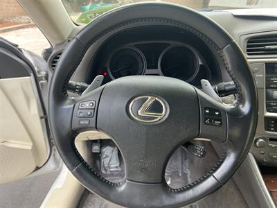 2010 Lexus IS 250   - Photo 16 - Sacramento, CA 95825