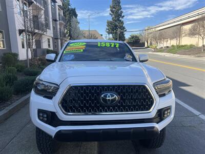 2017 Toyota Tacoma SR5 - Photo 2 - Sacramento, CA 95825